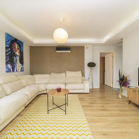 Luminous Flat 15 Min To Hadrian Gates Appartement